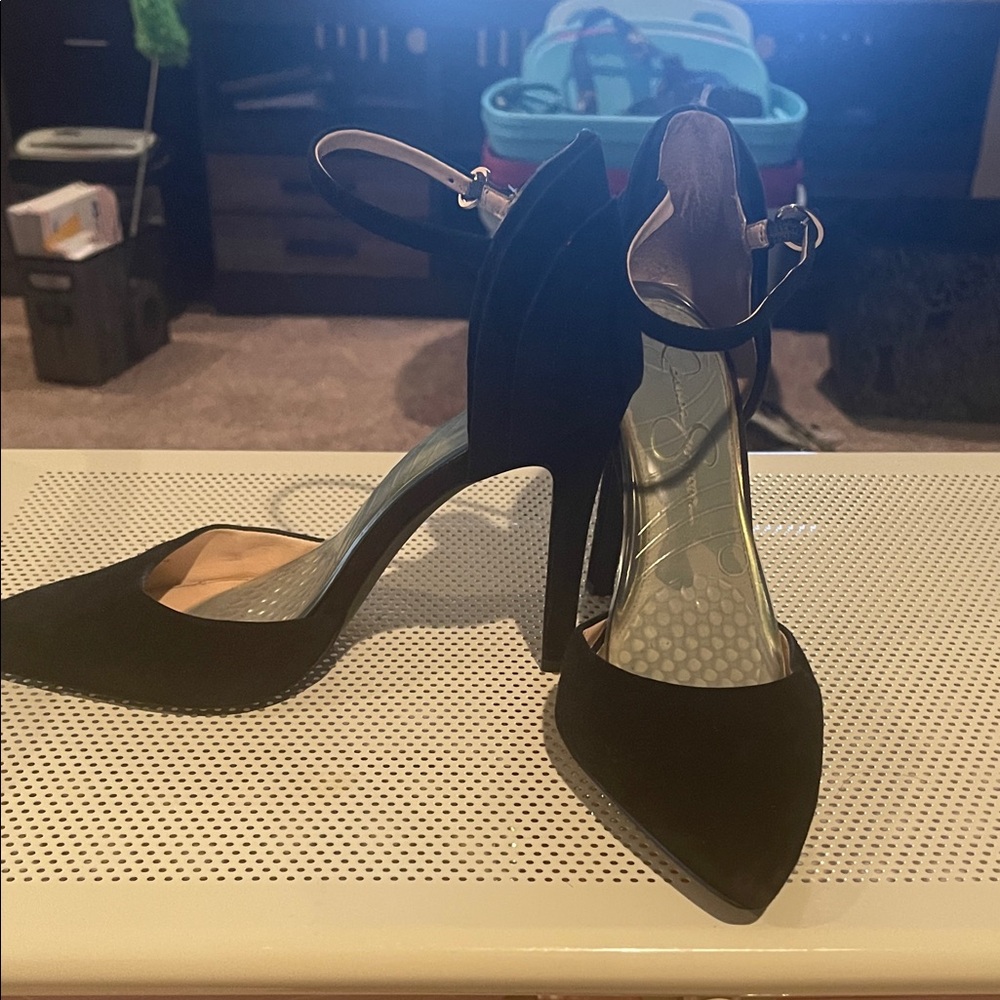 Elegant Black Suede Jessica Simpson Women's Heels